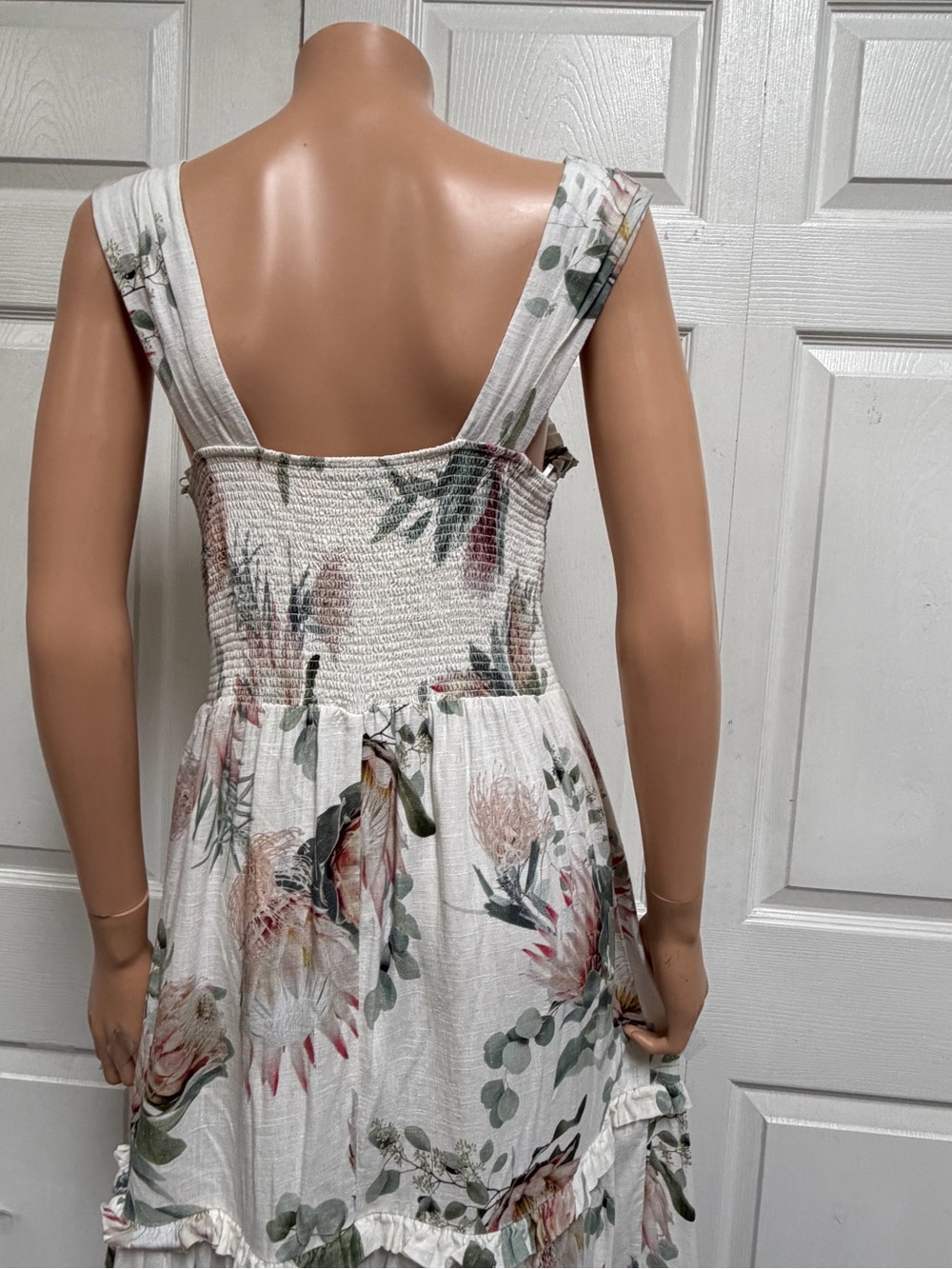 Express Linen Bland Floral Smocked Tiered Maxi Dress Size L - Picture 10 of 15